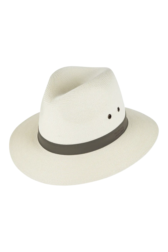 Lindeman Safari